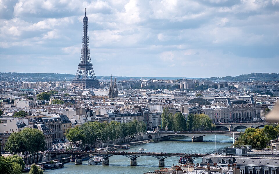 Flights to Paris (CDG)